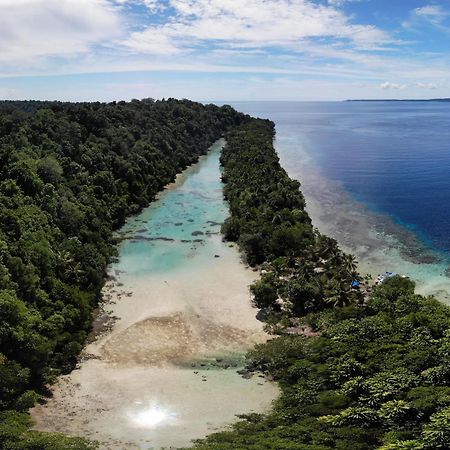 Nunukan Island Resort Maratua Island Экстерьер фото