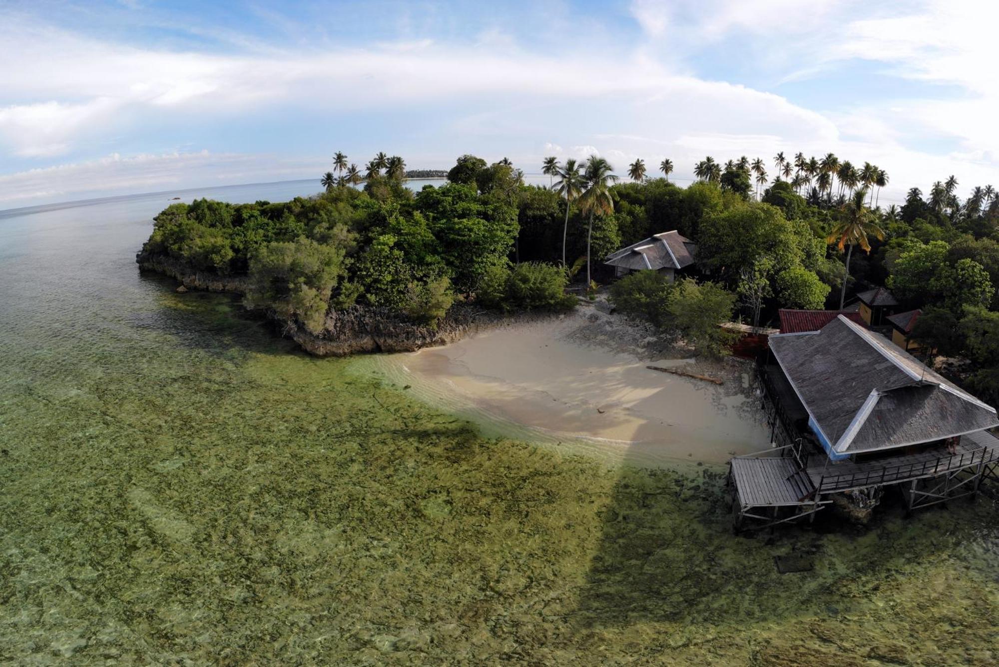 Nunukan Island Resort Maratua Island Экстерьер фото