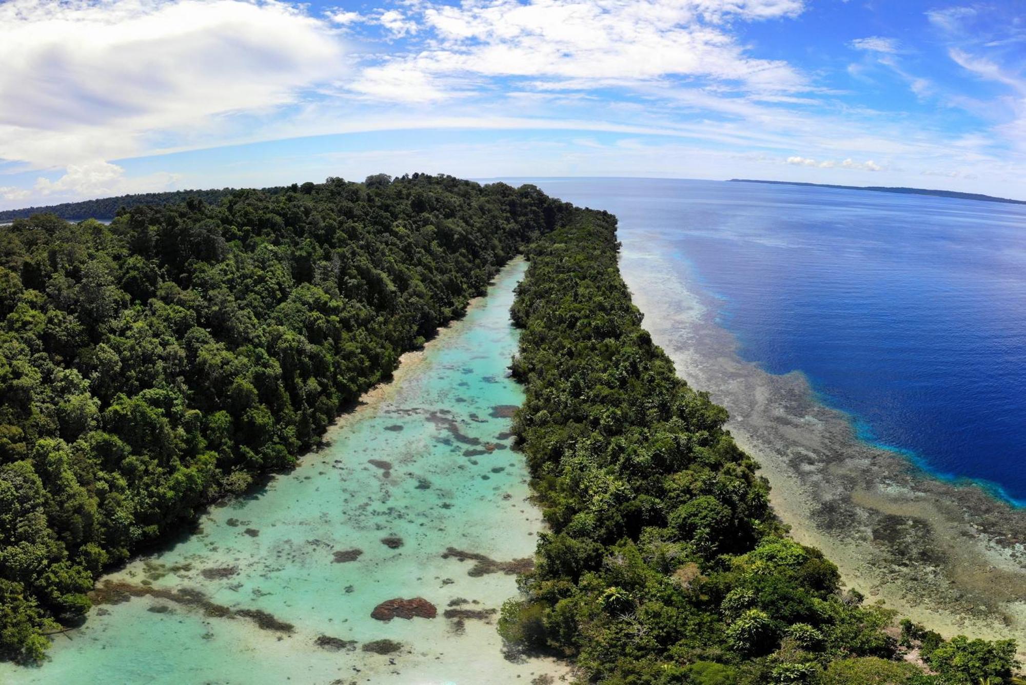 Nunukan Island Resort Maratua Island Экстерьер фото