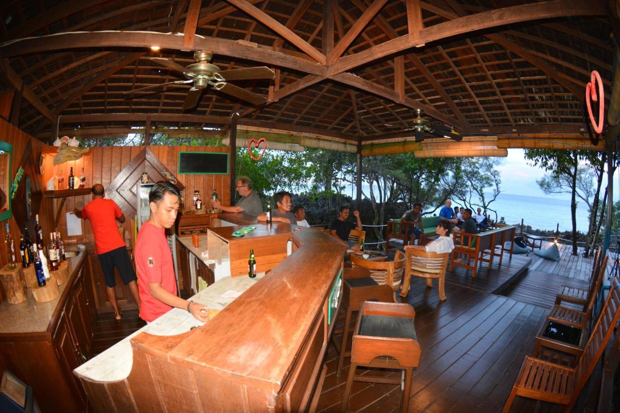 Nunukan Island Resort Maratua Island Экстерьер фото