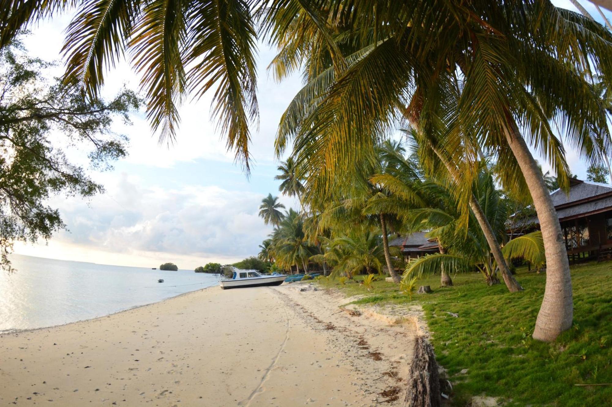 Nunukan Island Resort Maratua Island Экстерьер фото