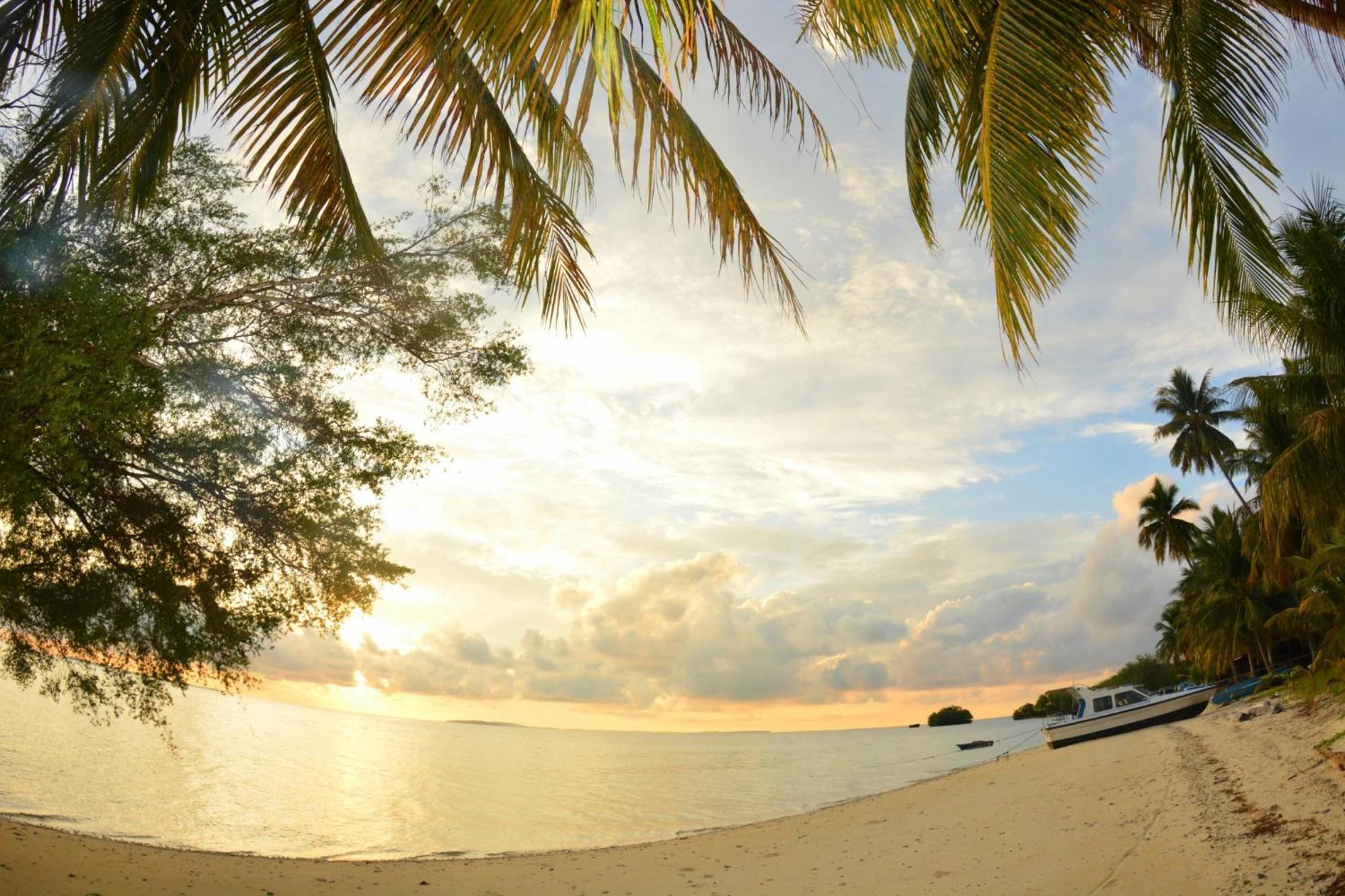 Nunukan Island Resort Maratua Island Экстерьер фото