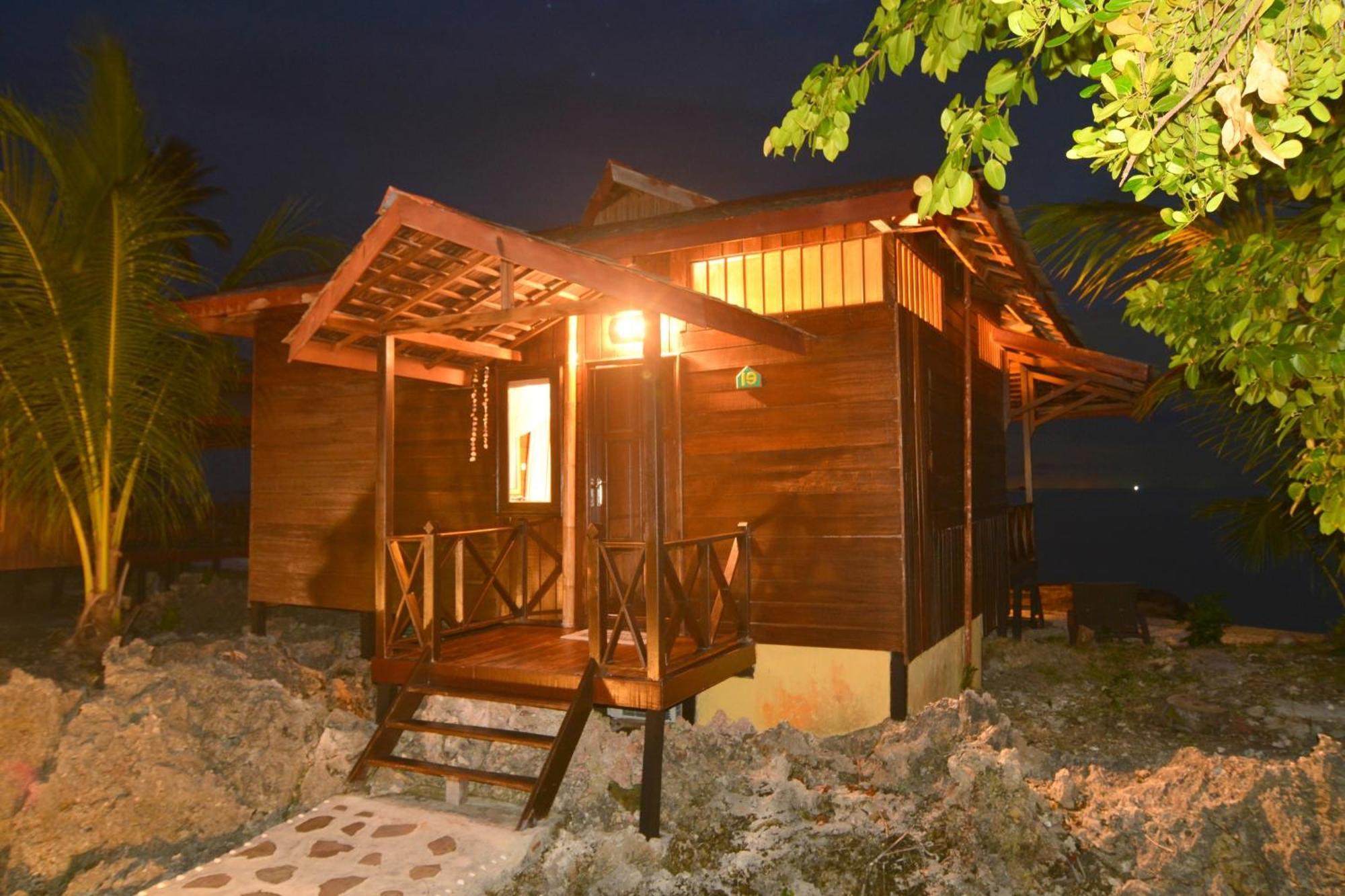 Nunukan Island Resort Maratua Island Экстерьер фото