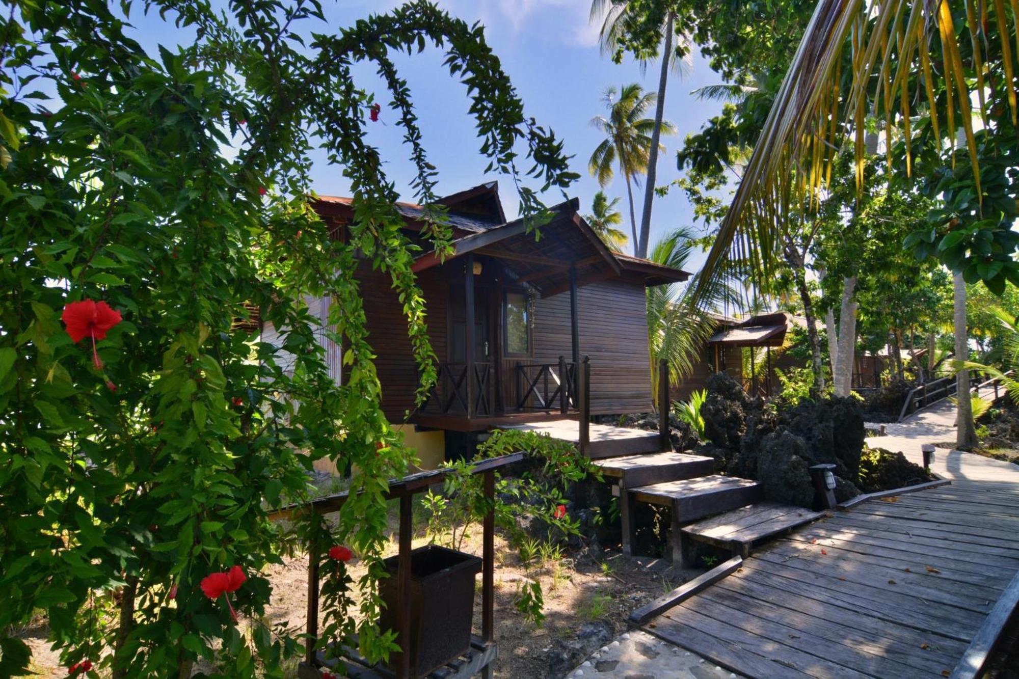 Nunukan Island Resort Maratua Island Экстерьер фото