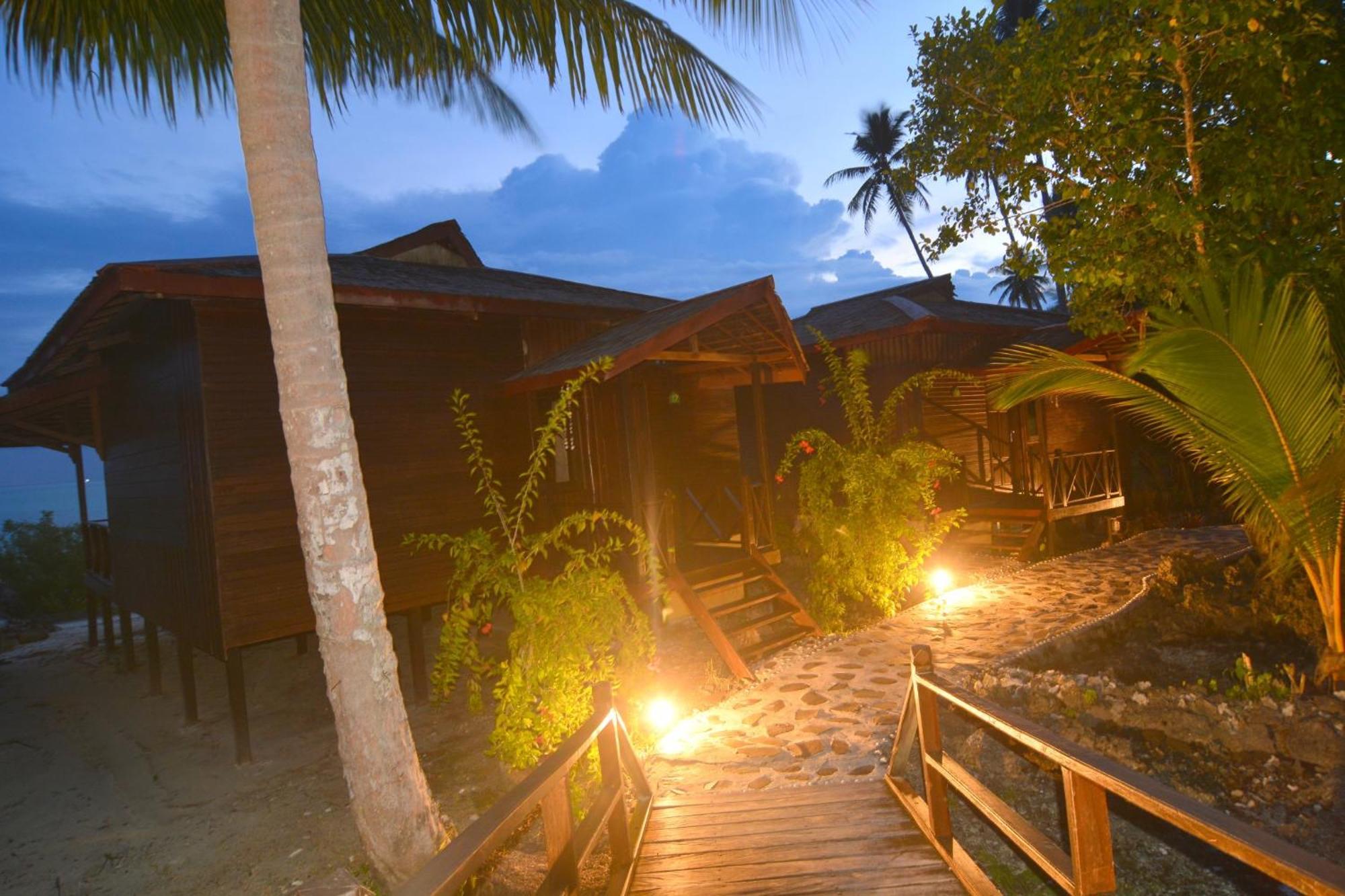 Nunukan Island Resort Maratua Island Экстерьер фото