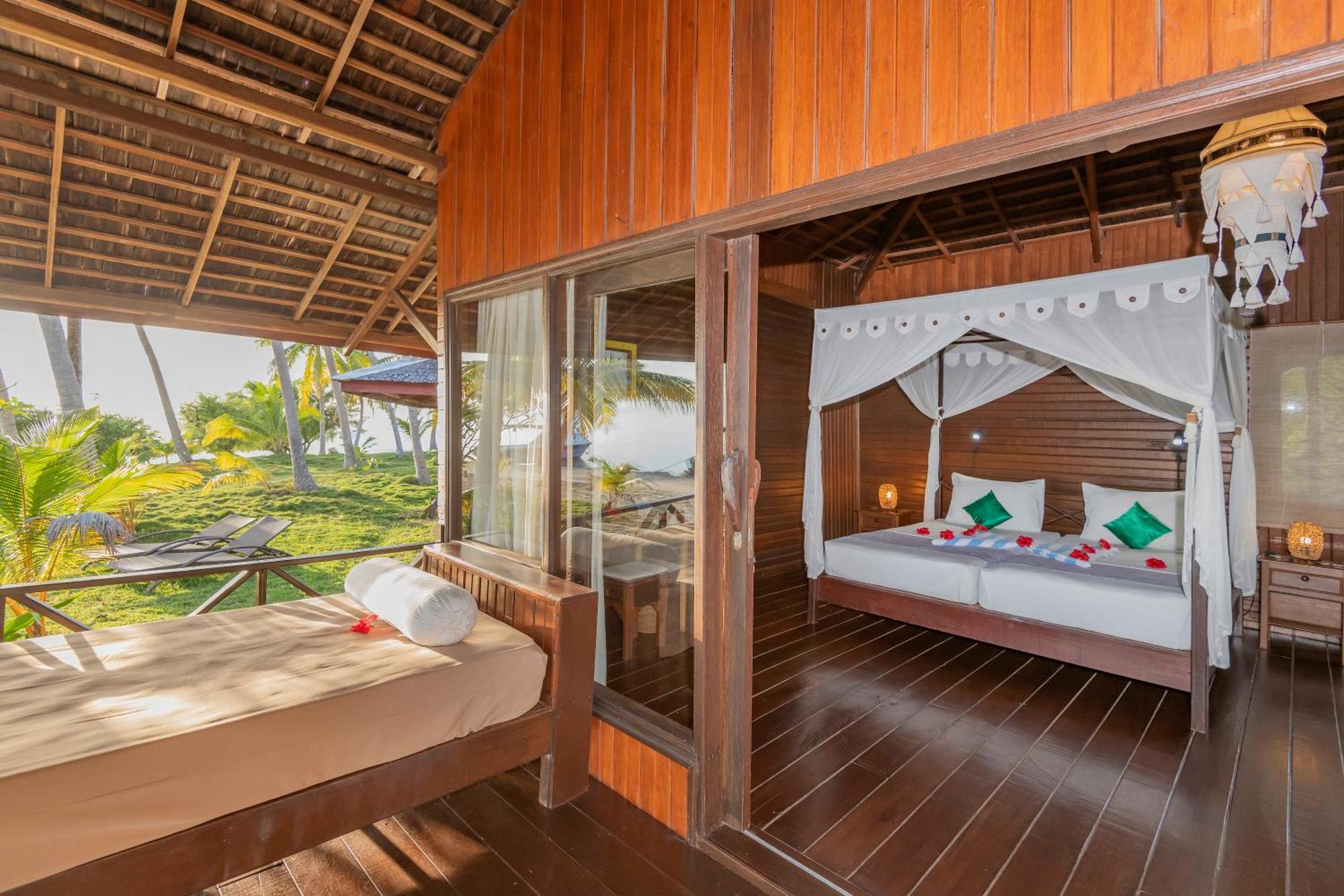 Nunukan Island Resort Maratua Island Экстерьер фото