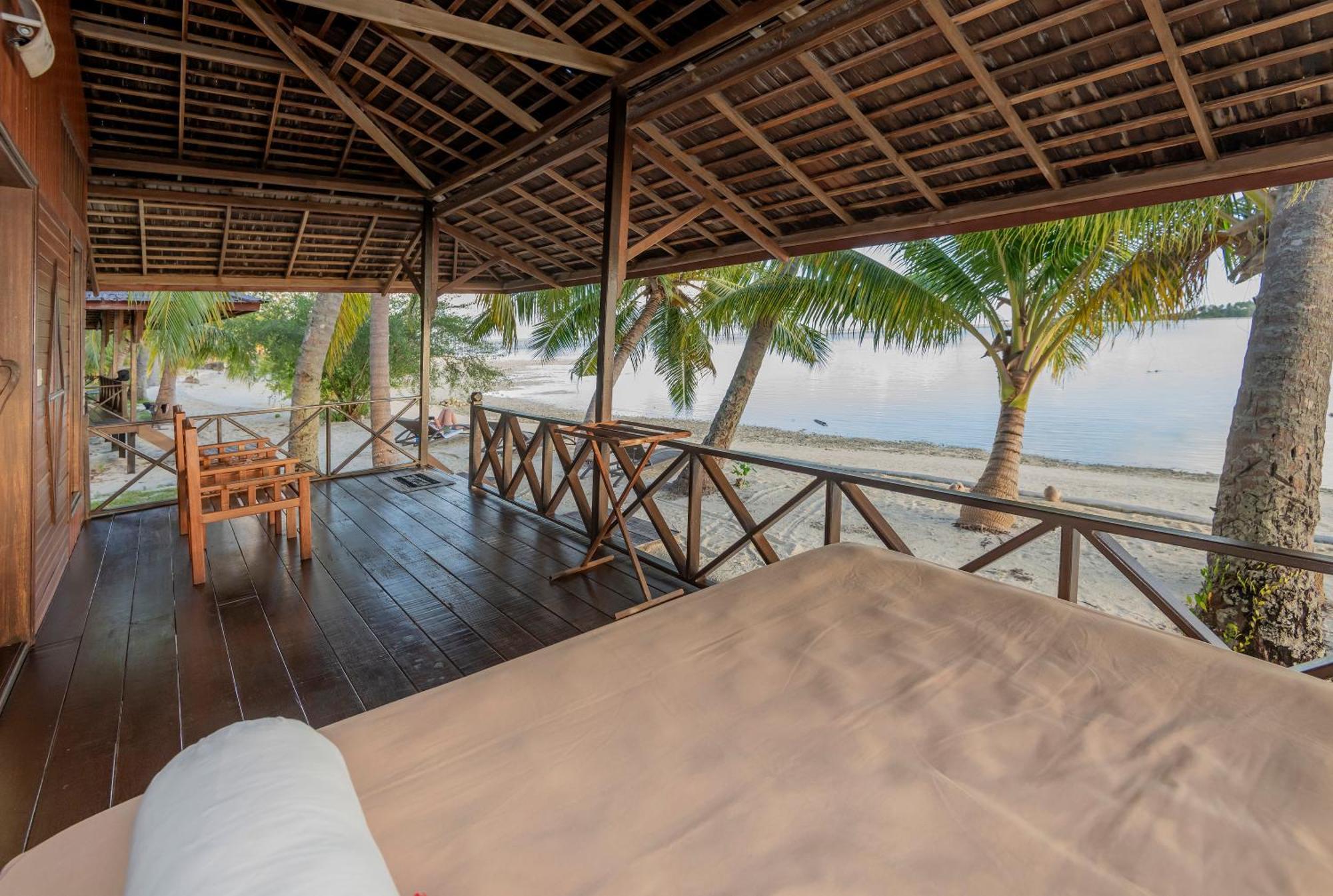 Nunukan Island Resort Maratua Island Экстерьер фото